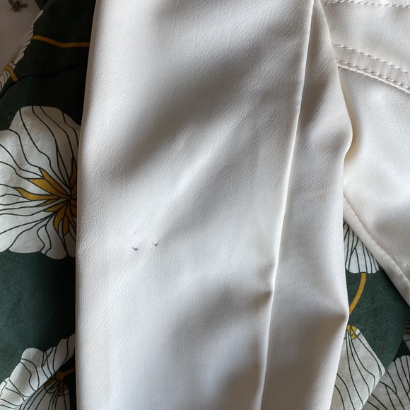 Cropped Ivory Leather Jacket - Perfect for a Wedding Ensemble! - Picture 9 of 9